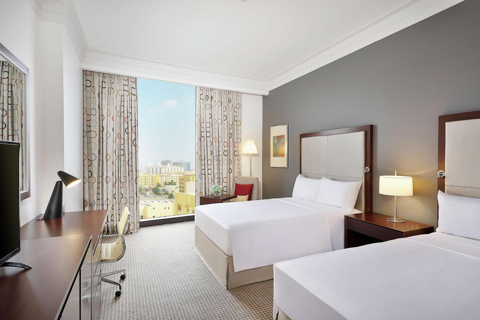 Doubletree By Hilton Doha - Al Sadd Hotel Ngoại thất bức ảnh